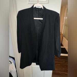 Aritzia Babaton Blazer